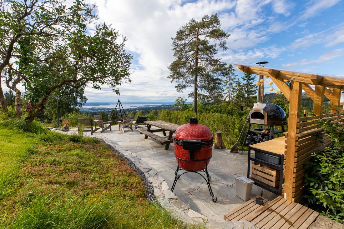 Uteplass utekjøkken